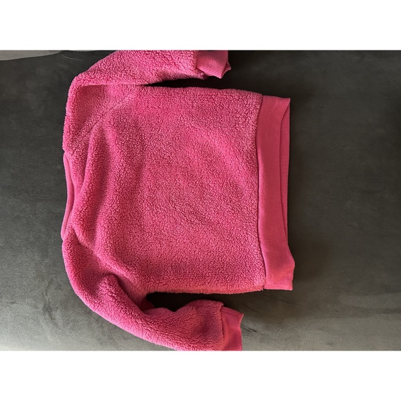 5/$10 pekkle sweater 12 months pink with flower - Picture 3 of 3